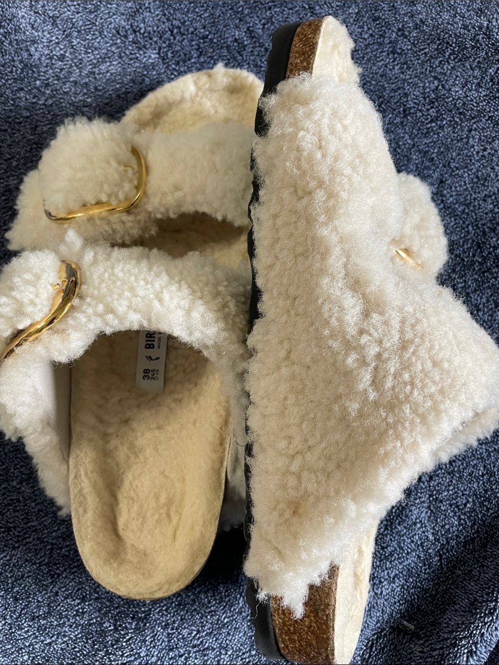 Birkenstock Shearling Arizona Big Buckle Teddy Eggshell Double Strap Slides - Picture 6 of 9